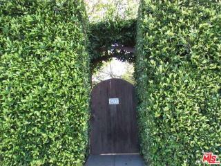 537 7th St, Santa Monica CA  90402-2707 exterior