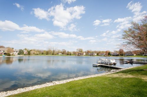 2900 Spruce Ter, Island Lake, IL 60042-9445