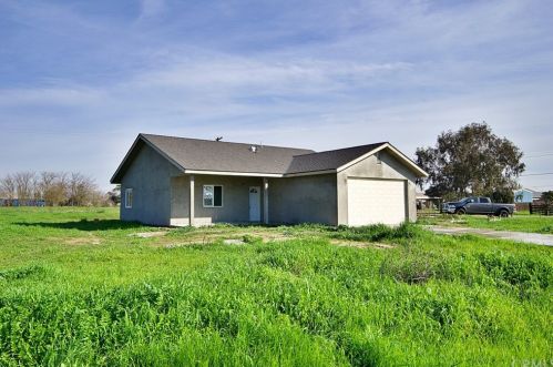 22387 Fairmead Cir, Sharon, CA 93610-9667