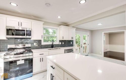 5068 Cold Springs Dr, Lilburn GA  30047-3776 exterior