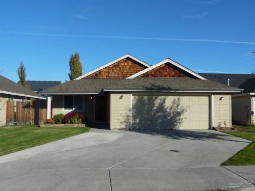 1172 22nd Pl, Eagle Crest, OR 97756-1558