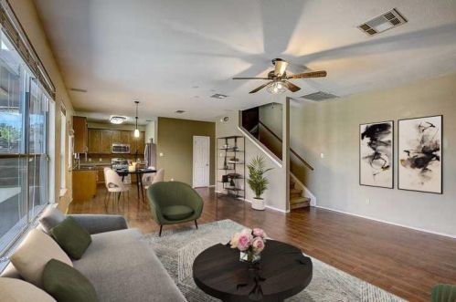 12912 Starbrimson Trl, Webberville, TX 78621-5971
