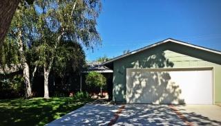 868 Candlewood Dr, Cupertino, CA 95014-4653