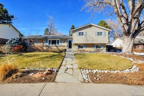 3247 Oneida Way, Denver, CO 80224-2829