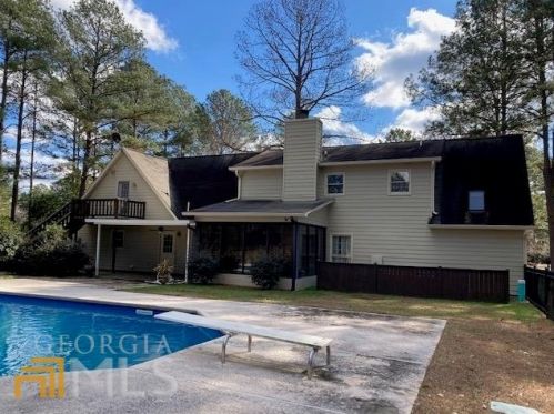 203 Holly Dr, Dublin, GA 31021-0403