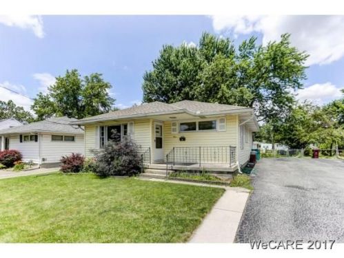 918 Tremont Ave, Lima, OH 45801-3551