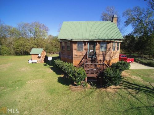 27 River Rd, Reynolds, GA 31076-2205