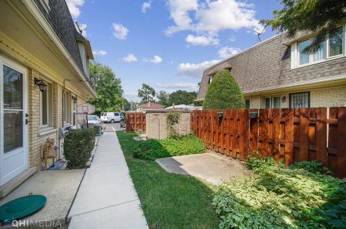 2128 111th St, Chicago IL  60643-3980 exterior