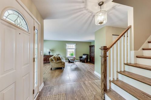 401 Harvard Ave, Arlington Hts, IL 60005-1150