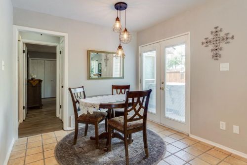 8100 Lea Shore St, Fort Worth TX  76179-3219 exterior