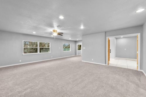 3824 Kimbo Rd, Fort Worth TX 76111-6209 exterior