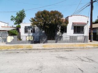 8310 Towne Ave, Los Angeles, CA 90003-3116