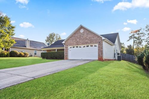 4369 English Loop, Lithonia, GA 30038-4659