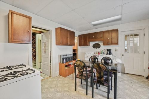 600 State St, Hobart IN  46342-6055 exterior