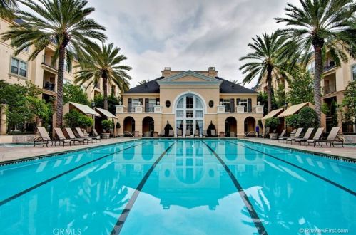 2431 Watermarke Pl, Irvine CA  92612-7690 exterior