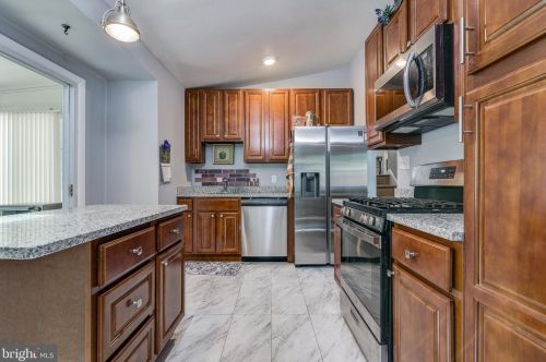 10715 Eastwood Ave, Silver Spring MD  20901-1731 exterior