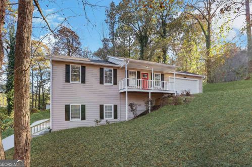 182 Oakland Blvd, Stockbridge GA  30281-3887 exterior