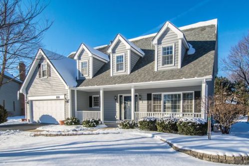 1111 Saratoga Ct, Naperville, IL 60564-3116