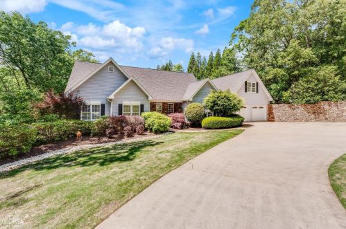 469 Reed Creek Pt, Hartwell, GA 30643-2462