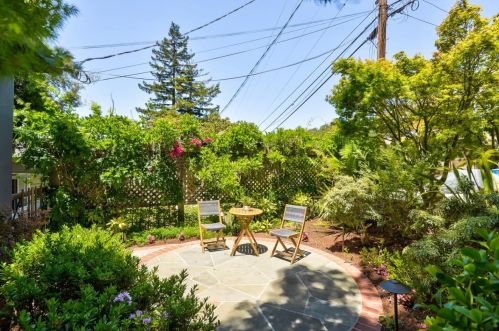 671 Wellington Dr, San Carlos, CA 94070-1731