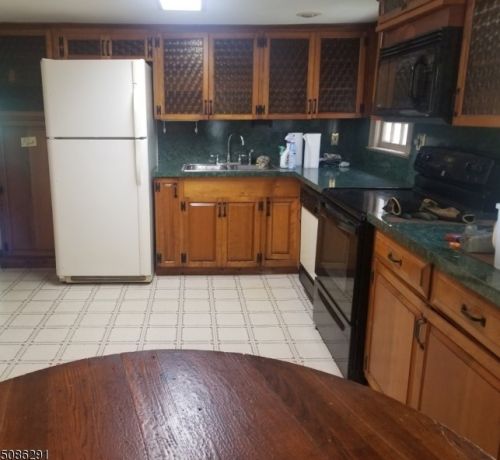 78 Gristmill Rd, Dover NJ  07869-2203 exterior