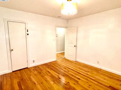 24862 Soto Rd, Hayward, CA 94544-1932