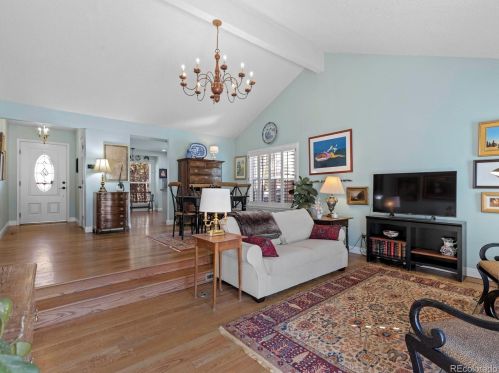 7912 Vincennes Way, Englewood CO 80112-3332 exterior