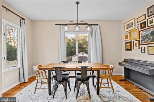 646 Maple Ave, Tavistock NJ 08033-1147 exterior