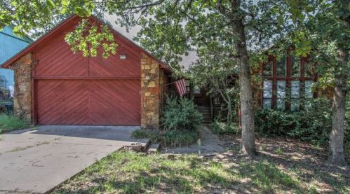 7410 34th Pl, Tulsa, OK 74107-4508