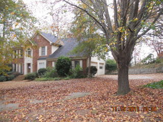 3900 Laurel Tree Ct, Lithonia, GA 30039-4119