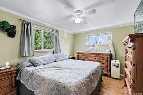 760 Evanston St, Aurora CO 80012-5718 exterior