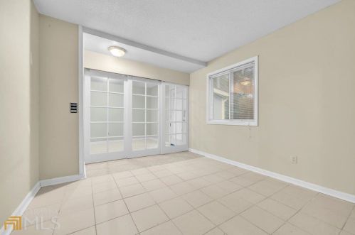 6685 Doublegate Ln, Rex GA 30273-2134 exterior