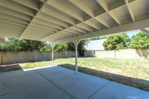 2373 Heather St, Simi Valley CA 93065-2618 exterior