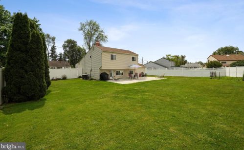 88 Falmouth Rd, Trenton NJ  08620-1515 exterior