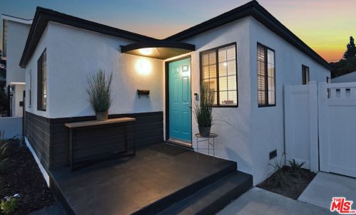 15220 Morrison St, Van Nuys CA  91403-1503 exterior