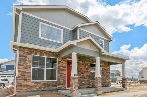 848 Quatar St, Denver, CO 80018-3158