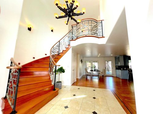 5721 Tubac Ln, San Jose, CA 95118-3551