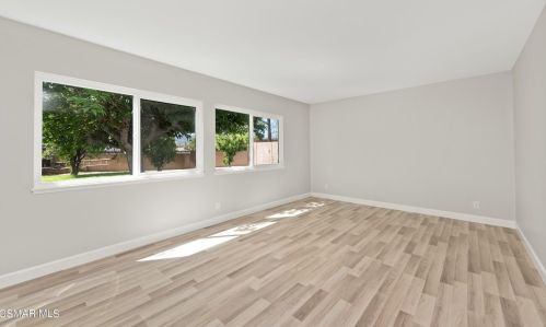 2904 Galena Ave, Simi Valley CA  93065-2714 exterior