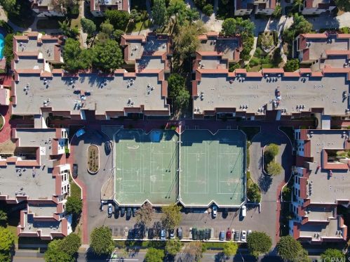 600 3rd St, Santa Ana CA 92701-5265 exterior