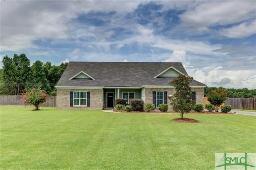 405 Peachtree Dr, Rincon, GA 31326-4890