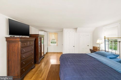 21 Elm Rd, Princeton NJ  08540-2501 exterior