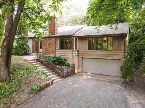 3408 102nd St, Minneapolis, MN 55431-3205