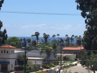 818 Washington Ave, Oceanside, CA 92054-4044