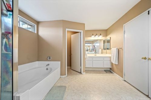 45441 Pickford Ave, Lancaster CA 93534-5147 exterior