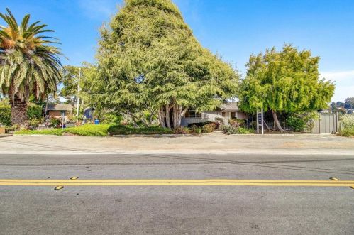 159 Seacliff Dr, Aptos, CA 95003-4439