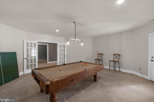 944 Old County Rd, Severna Park MD 21146-4817 exterior