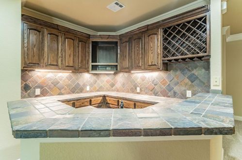 3405 4th St, Fort Worth TX  76107-2118 exterior