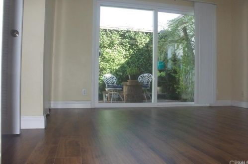 24 Redwood Tree Ln, Irvine CA  92612-2226 exterior