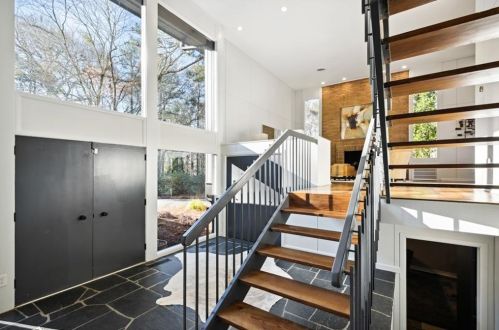 1108 Judith Way, Atlanta GA  30324-2905 exterior
