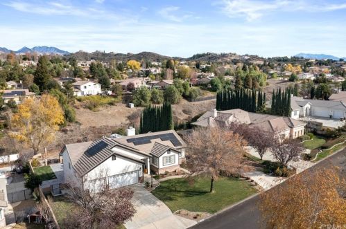13744 Meadow View Ln, Yucaipa, CA 92399-7006